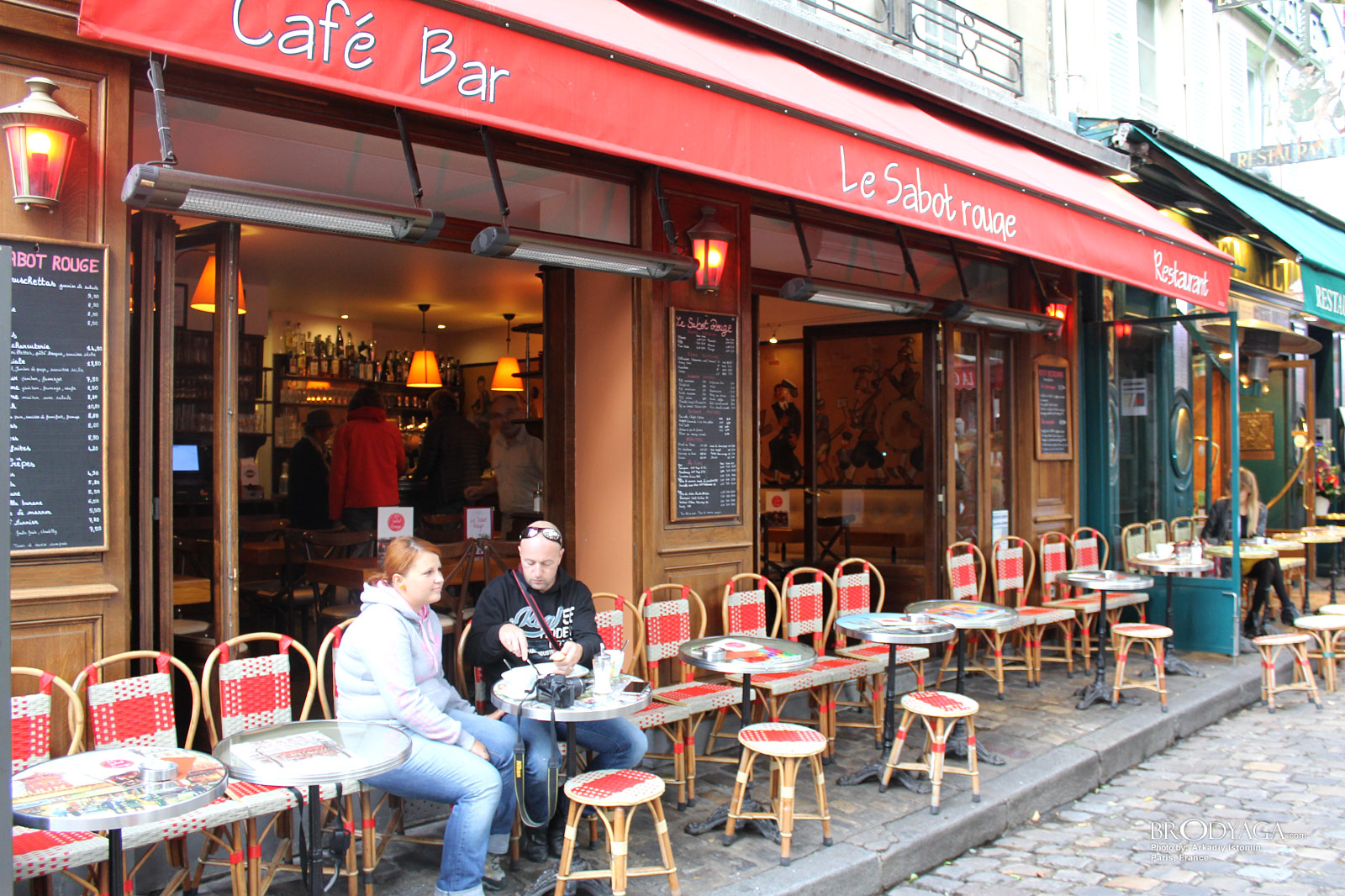 Le Sabot Rouge, 13 Place du Tertre, Paris
